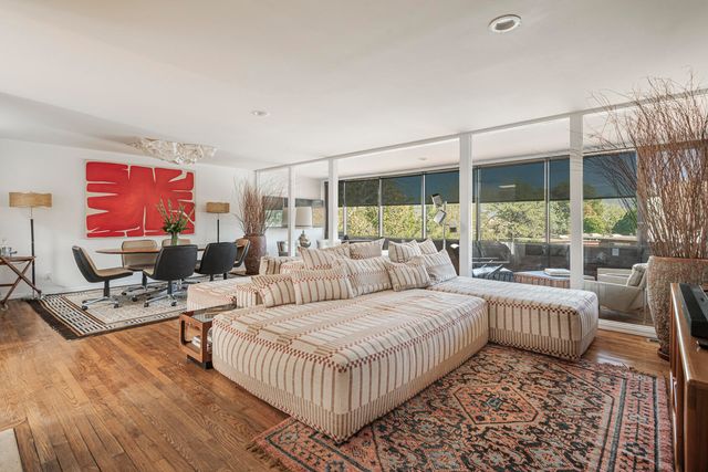 1731 Notre Dame Drive NE, Albuquerque, NM 87106