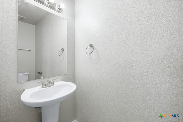 5900 Horne Drive, Killeen, TX 76542