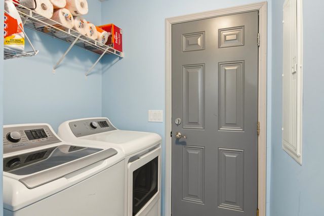 11782 Brettonwood Heights Drive, Rapid City, MI 49676