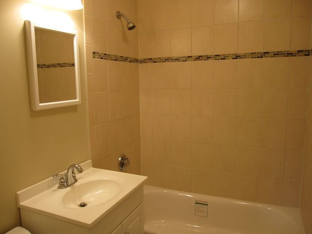 720 Main St 10, Weymouth, MA 02190