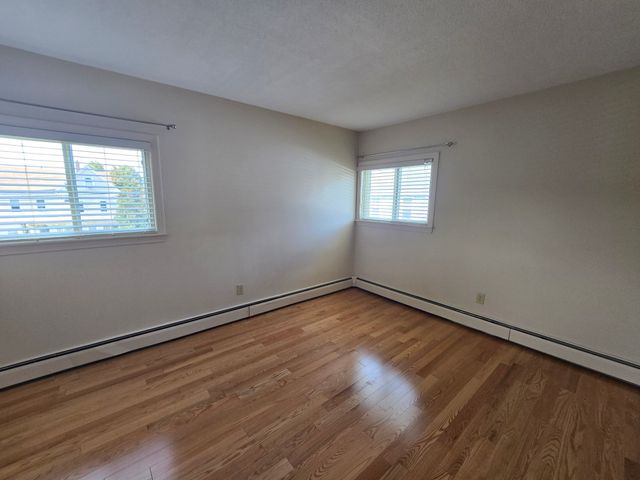720 Main St 10, Weymouth, MA 02190