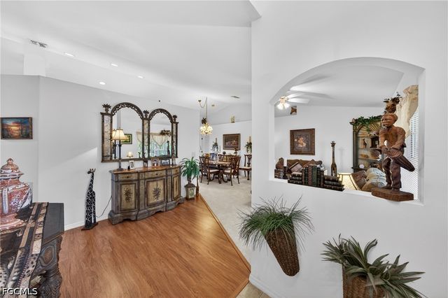 3437 NE 9th PL, Cape Coral, FL 33909