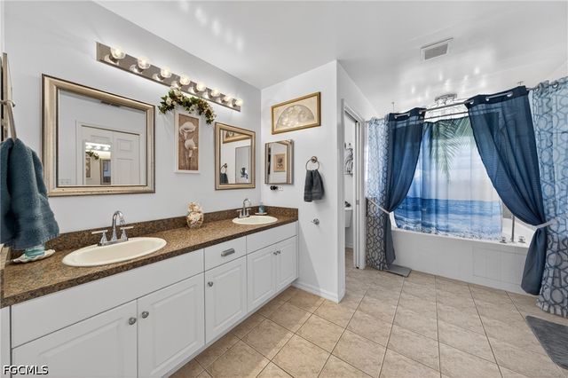 3437 NE 9th PL, Cape Coral, FL 33909
