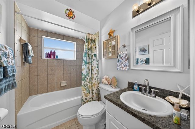 3437 NE 9th PL, Cape Coral, FL 33909