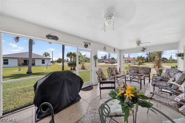 3437 NE 9th PL, Cape Coral, FL 33909