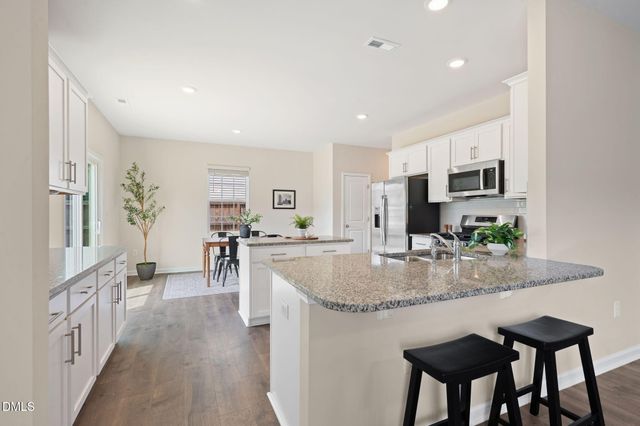 420 Red Cedar Way, Fuquay Varina, NC 27526