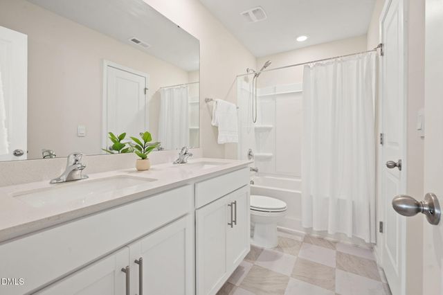 420 Red Cedar Way, Fuquay Varina, NC 27526