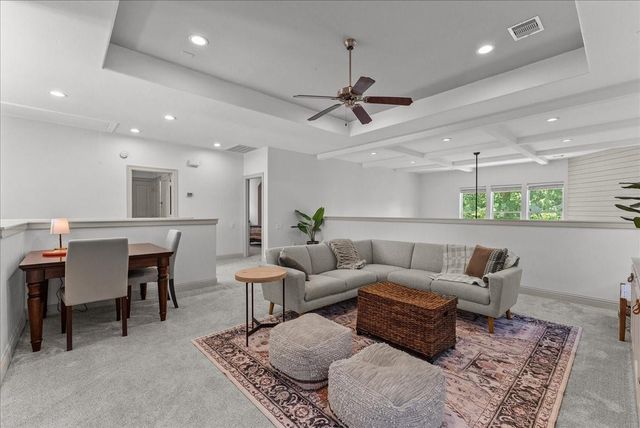 208 Valmar Street, League City, TX 77565