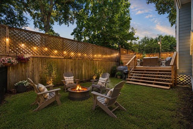 208 Valmar Street, League City, TX 77565