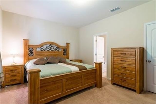 1856 Stonewater Dr, Hermitage, TN 37076