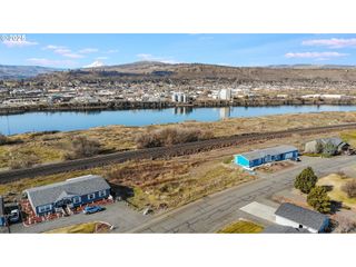 550 SUNRIDGE Ave, Dallesport, WA 98617