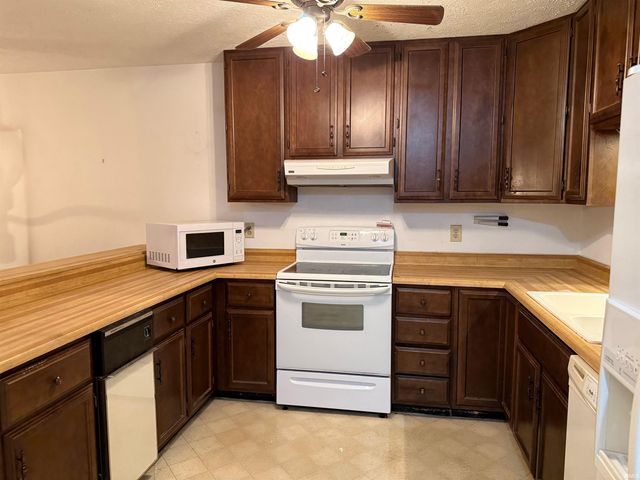 1101 E Carnaby Street, Bloomington, IN 47401