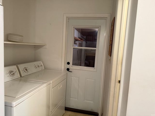 1101 E Carnaby Street, Bloomington, IN 47401