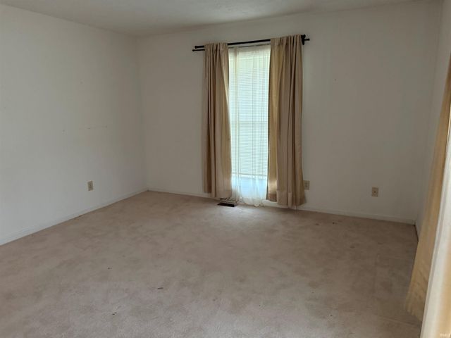 1101 E Carnaby Street, Bloomington, IN 47401