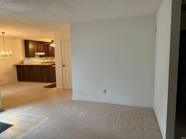 1101 E Carnaby Street, Bloomington, IN 47401