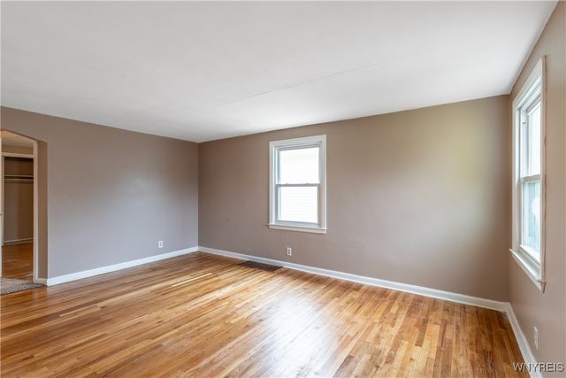 157 Wellington Avenue, Tonawanda, NY 14223