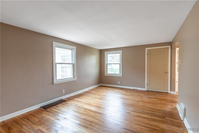 157 Wellington Avenue, Tonawanda, NY 14223