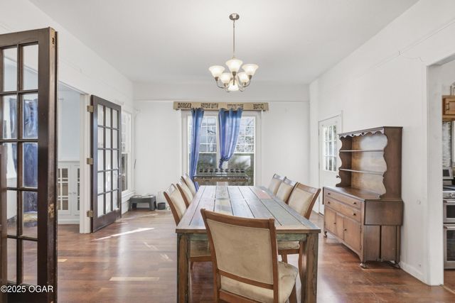 222 N Joplin Avenue, Joplin, MO 64801