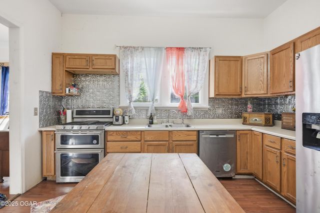 222 N Joplin Avenue, Joplin, MO 64801