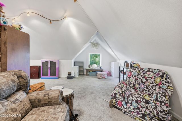 222 N Joplin Avenue, Joplin, MO 64801