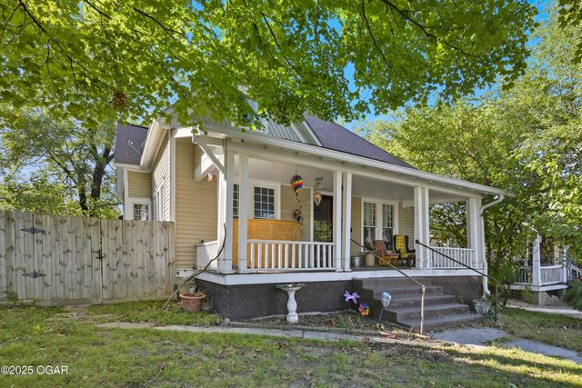 222 N Joplin Avenue, Joplin, MO 64801