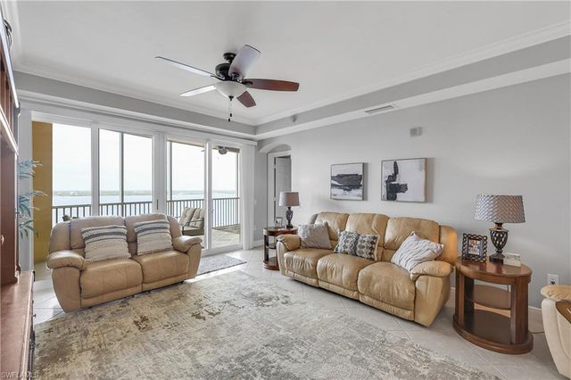 2743 1st ST # 1502, Fort Myers, FL 33916