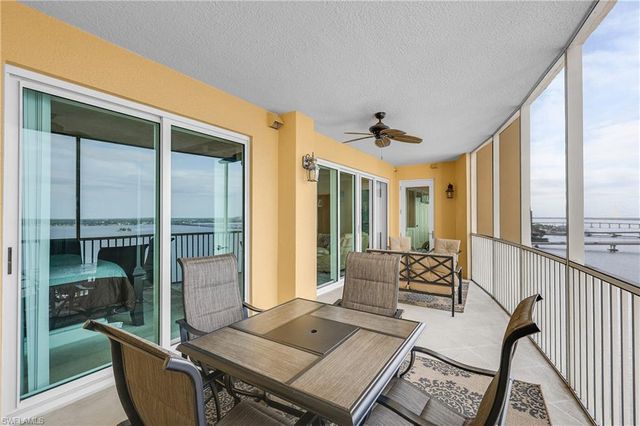 2743 1st ST # 1502, Fort Myers, FL 33916