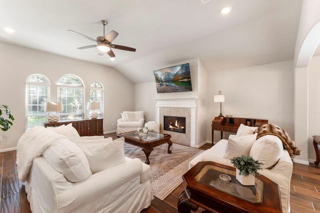 3307 Woodchuck Road, Montgomery, TX 77356