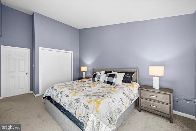 1044 TREVINO LN, Herndon, VA 20170