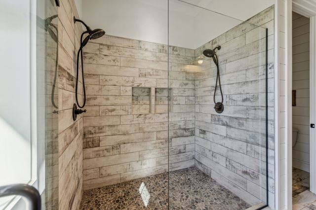 4325 Cave Springs Rd, Columbia, TN 38401