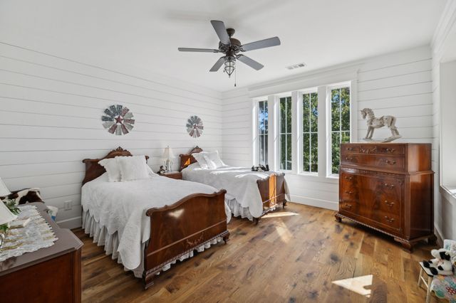 4325 Cave Springs Rd, Columbia, TN 38401