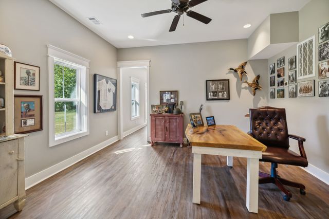 4325 Cave Springs Rd, Columbia, TN 38401