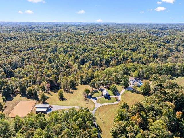 4325 Cave Springs Rd, Columbia, TN 38401