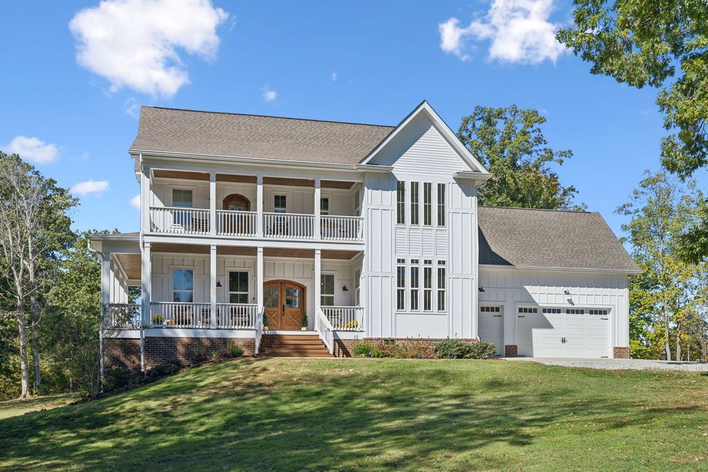 4325 Cave Springs Rd, Columbia, TN 38401