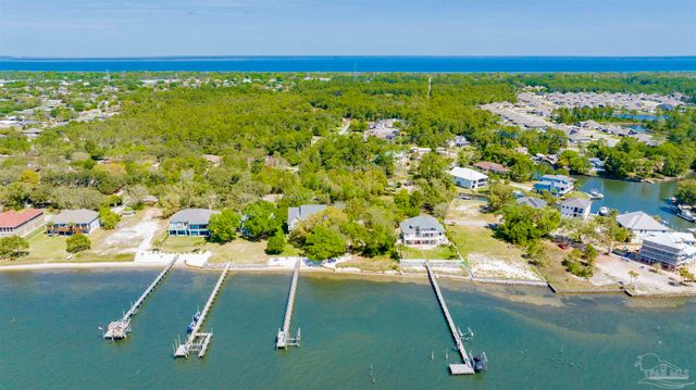 4503 Brickyard Bayou Rd, Gulf Breeze, FL 32563