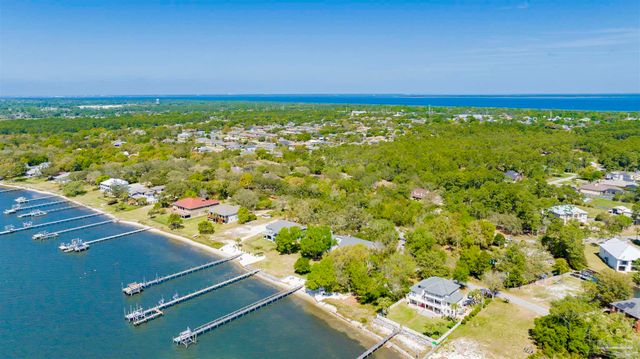 4503 Brickyard Bayou Rd, Gulf Breeze, FL 32563