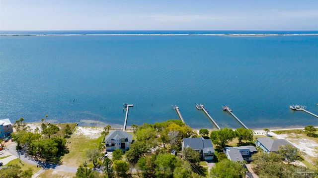 4503 Brickyard Bayou Rd, Gulf Breeze, FL 32563