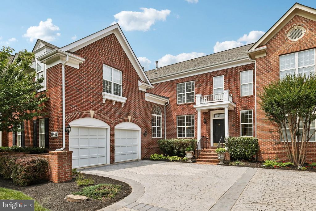 18442 LANIER ISLAND SQ, Leesburg, VA 20176