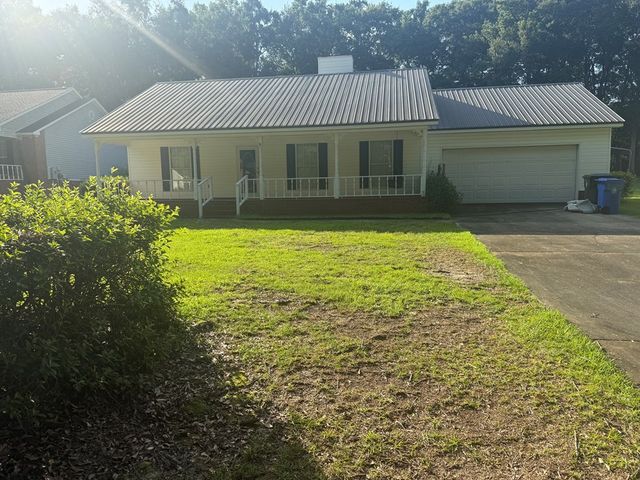 105 Darlington Circle, Dothan, AL 36301