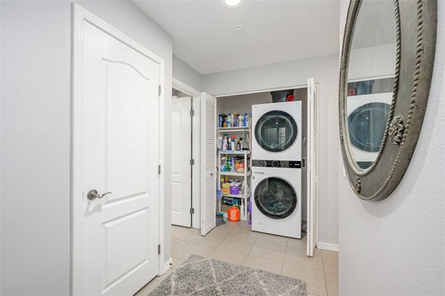 231 Moser Avenue 2, Bullhead City, AZ 86429