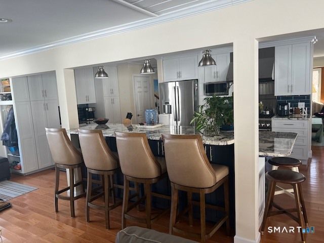 51 West Lake Avenue, Guilford, CT 06437