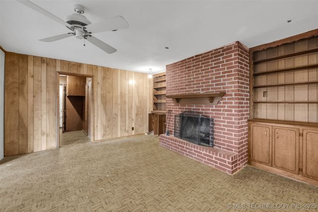 930 S Sinnett Road, Cleveland, OK 74020