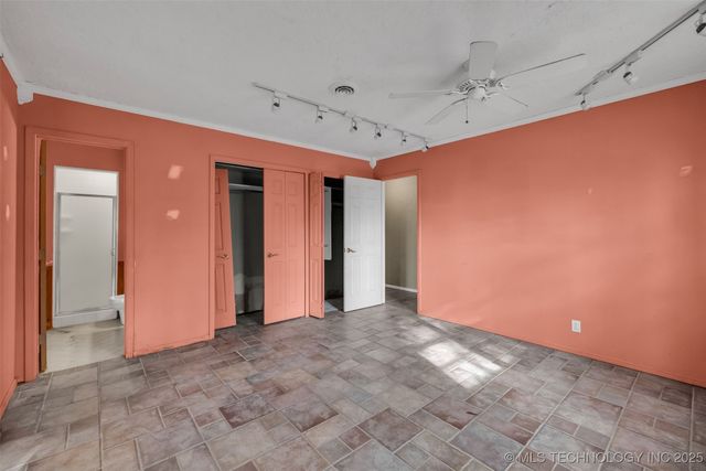 930 S Sinnett Road, Cleveland, OK 74020