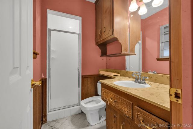 930 S Sinnett Road, Cleveland, OK 74020