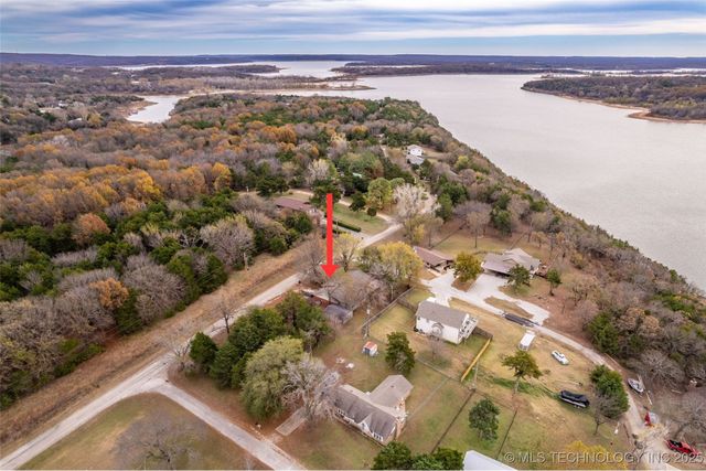 930 S Sinnett Road, Cleveland, OK 74020