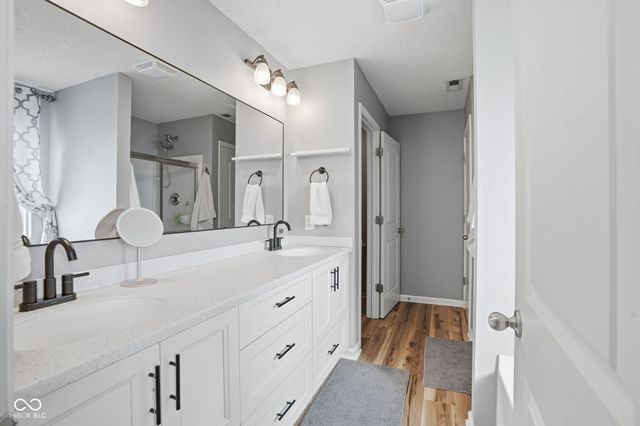 5239 Bombay Drive, Indianapolis, IN 46239