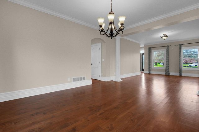 2478 Deseret Drive, Powell, OH 43065