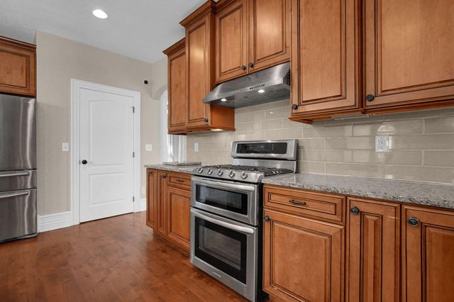 2478 Deseret Drive, Powell, OH 43065