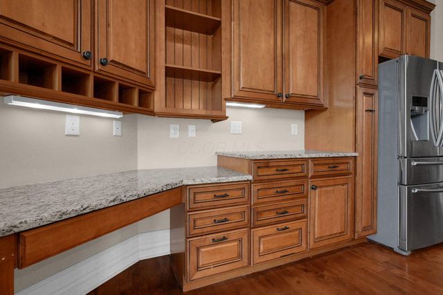2478 Deseret Drive, Powell, OH 43065
