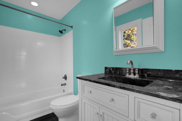 2478 Deseret Drive, Powell, OH 43065